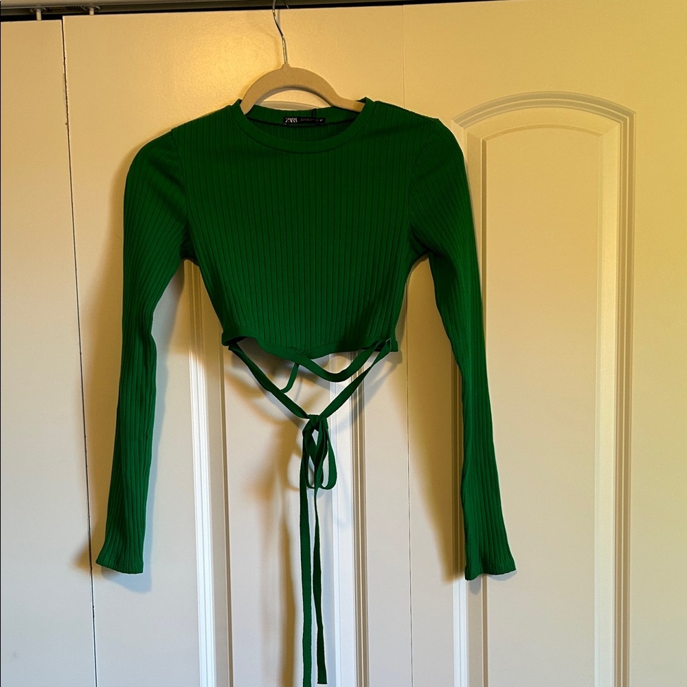 NWT Zara Emerald Ribbed Long Sleeve Crop Top size S